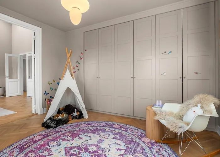 Unik Villaeiendom, Totalrenovert I Klassisk Stil Willa *