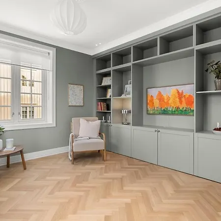 Villa Unik Villaeiendom, Totalrenovert I Klassisk Stil *
